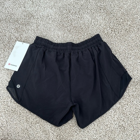 lululemon athletica Pants - NWT ~ Lululemon Hotty Hot Low-Rise Lined Shorts 4” ~ Size 6 ~ Black
